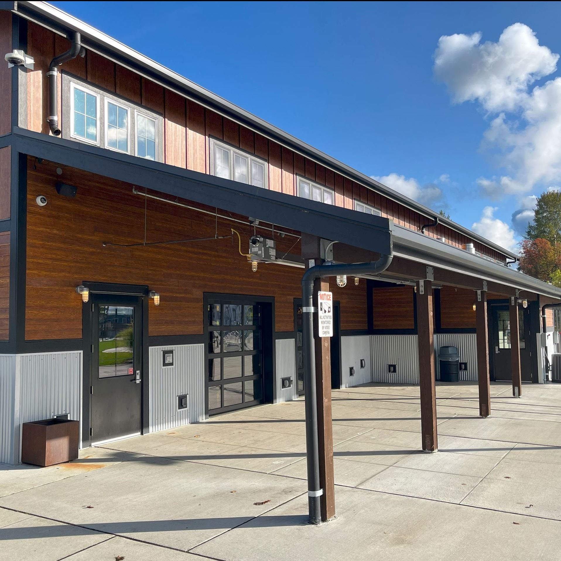 slideshow the mill outdoor plaza 