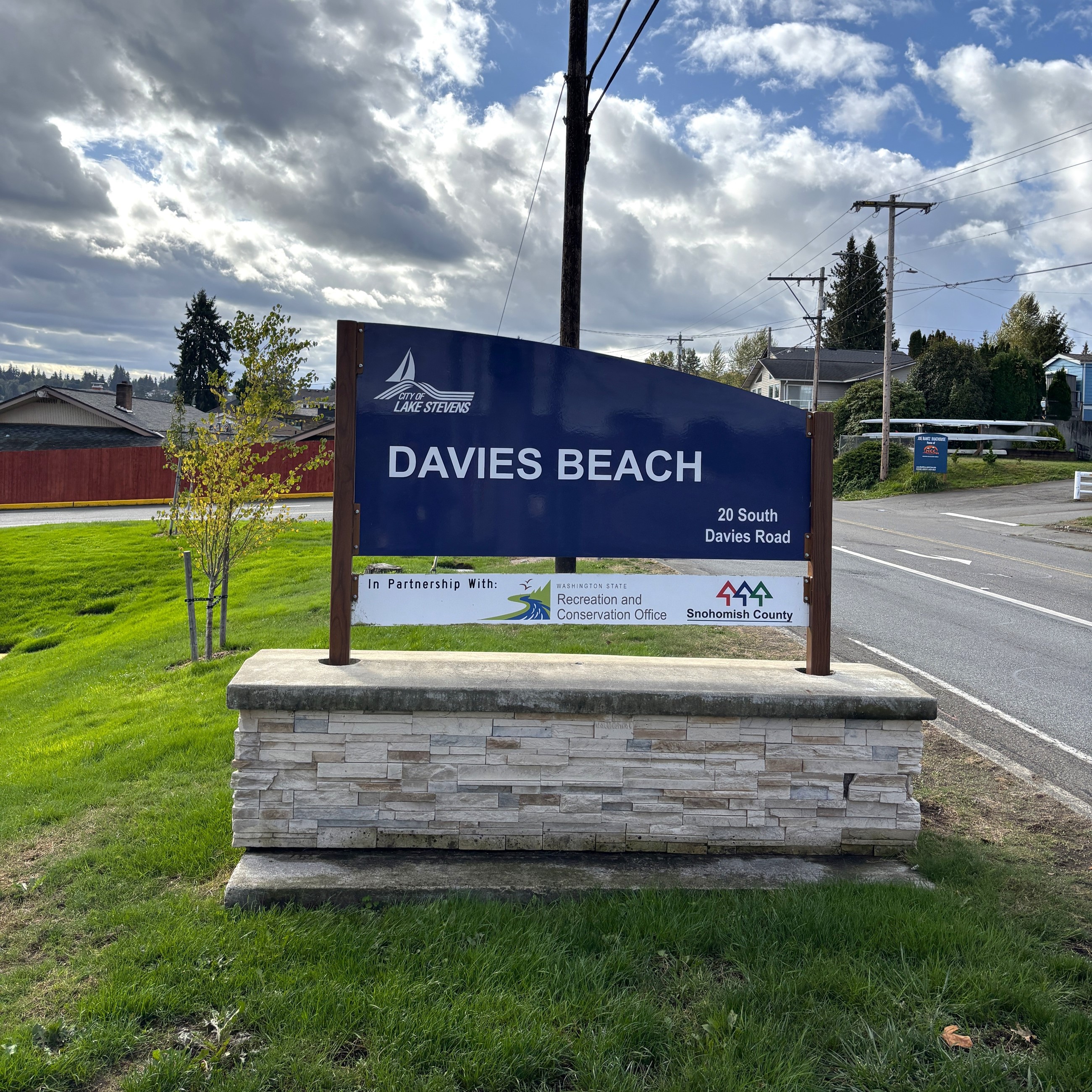 2025.10.01 Davies Beach Park sign square
