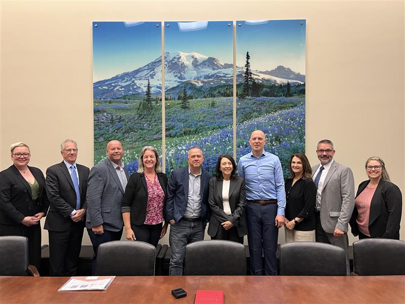 Lake Stevens delegates with Rep Cantwell at Economic Allliance Snohomish County D.C. Fly In 2025